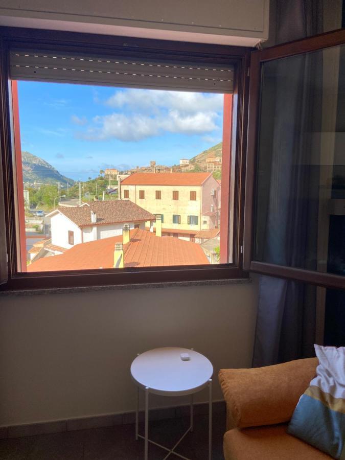 Pozzo Sella Aparthouse - Tramonto Sulla Miniera Iglesias Eksteriør bilde
